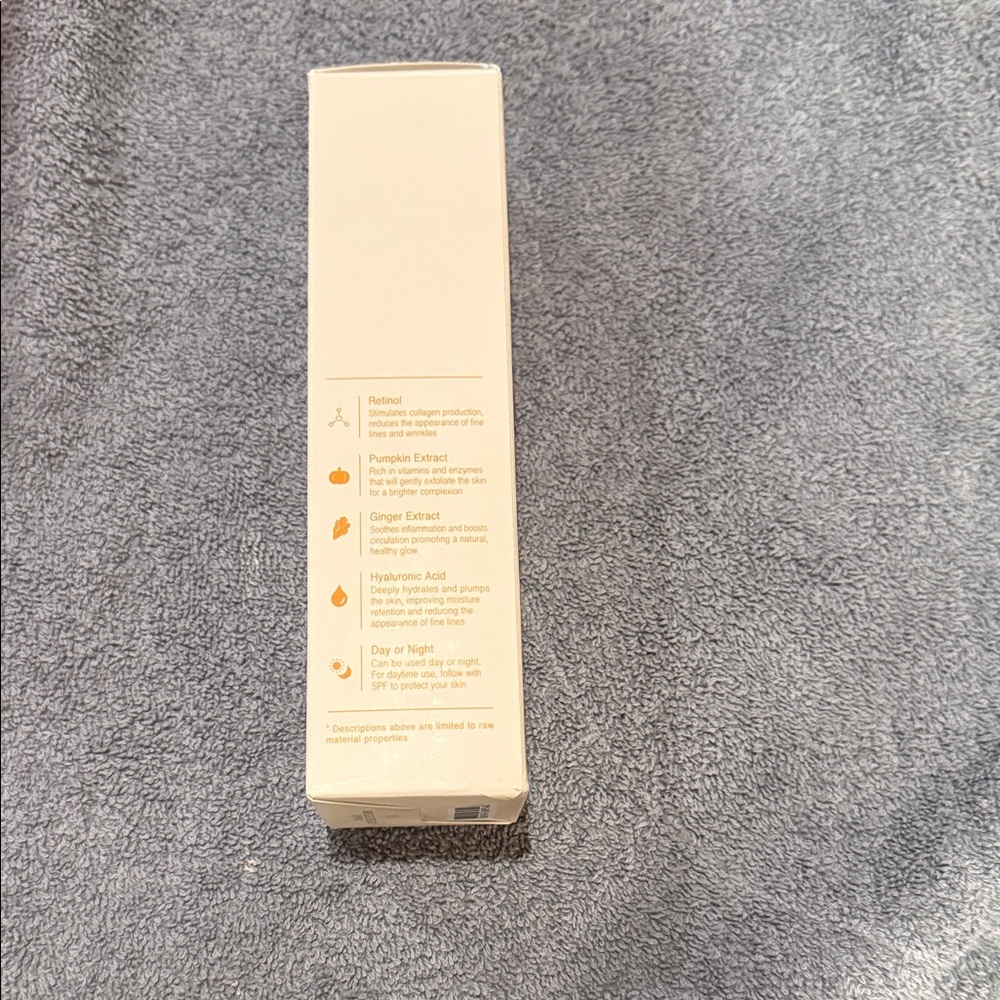 Plump-Kin Retinol Body Serum - White and Orange - Picture 2 of 6